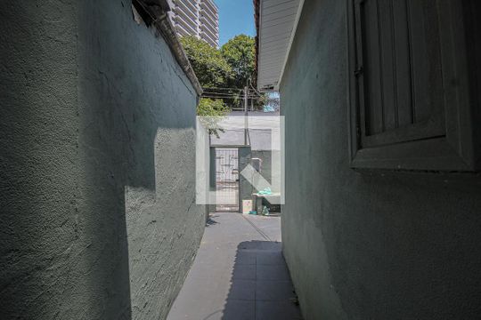 Área comum  de casa para alugar com 1 quarto, 70m² em Vila Firmiano Pinto, São Paulo