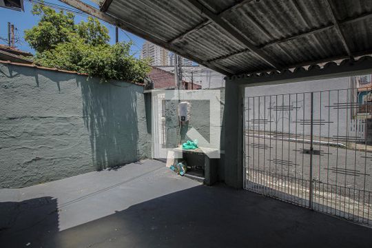 Área comum  de casa para alugar com 1 quarto, 70m² em Vila Firmiano Pinto, São Paulo