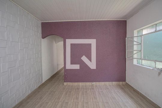 Casa para alugar com 1 quarto, 70m² em Vila Firmiano Pinto, São Paulo