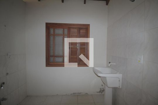 Área de Serviço de casa à venda com 4 quartos, 200m² em São José, Canoas