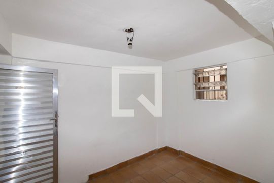 Quarto de apartamento para alugar com 1 quarto, 38m² em Jardim Cocaia, Guarulhos