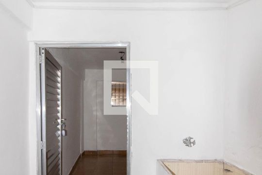 Área de Serviço de apartamento para alugar com 1 quarto, 38m² em Jardim Cocaia, Guarulhos