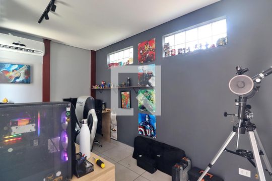 Escritório de apartamento à venda com 3 quartos, 104m² em Vila Curuca, Santo André