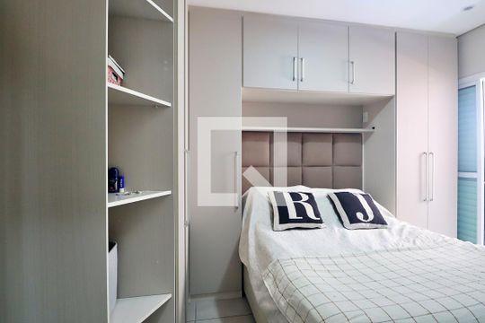 Suíte - Quarto 2 de apartamento à venda com 3 quartos, 104m² em Vila Curuca, Santo André