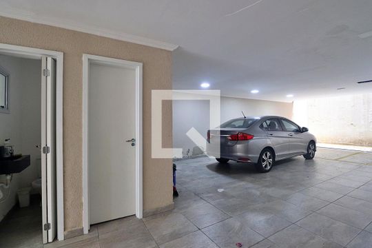 Garagem de apartamento à venda com 3 quartos, 104m² em Vila Curuca, Santo André