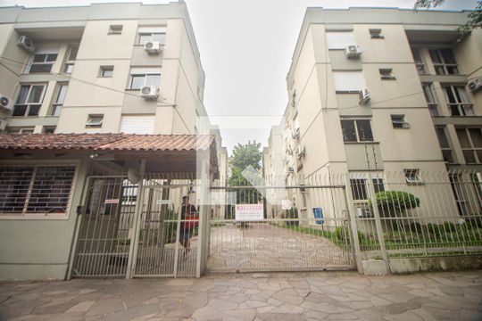 Fachada de apartamento à venda com 1 quarto, 45m² em Jardim do Salso, Porto Alegre