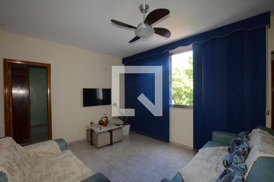 Sala de apartamento à venda com 2 quartos, 80m² em Penha Circular, Rio de Janeiro