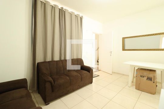 Apartamento para alugar com 3 quartos, 60m² em Gávea, Uberlândia