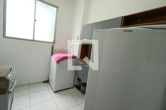 Cozinha de apartamento para alugar com 3 quartos, 60m² em Gávea, Uberlândia