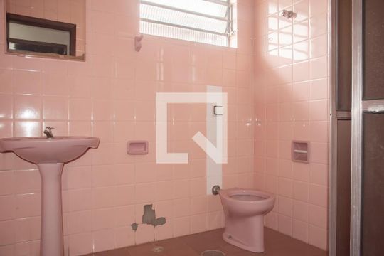 Banheiro de casa à venda com 3 quartos, 120m² em Planalto Paulista, São Paulo