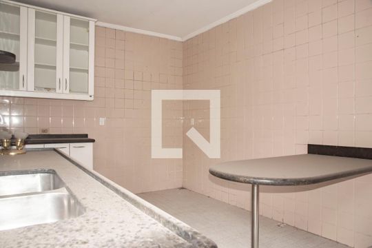 Cozinha de casa à venda com 3 quartos, 120m² em Planalto Paulista, São Paulo