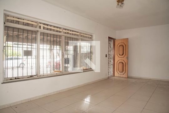 Casa à venda com 3 quartos, 120m² em Planalto Paulista, São Paulo