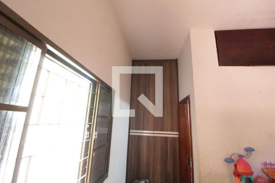 Suíte de casa para alugar com 3 quartos, 200m² em Tabajaras, Uberlândia