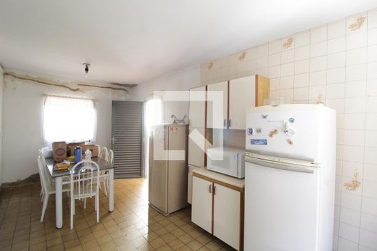 Cozinha de casa para alugar com 3 quartos, 200m² em Tabajaras, Uberlândia