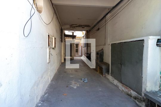 Área Comum de kitnet/studio para alugar com 1 quarto, 65m² em Vista Alegre, Rio de Janeiro