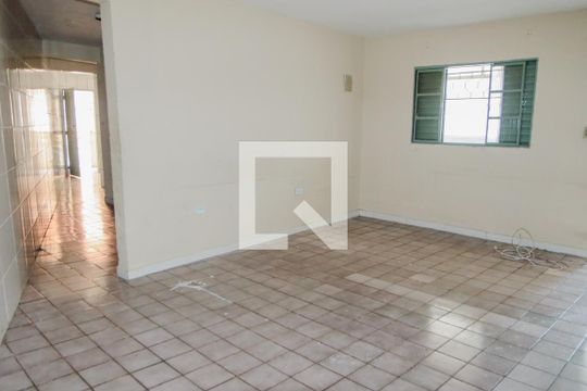 Casa para alugar com 1 quarto, 60m² em Jardim Santa Tereza, Embu das Artes