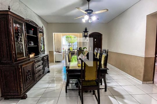 Casa 1 - Sala de Jantar de casa à venda com 6 quartos, 400m² em Paraíso, Santo André