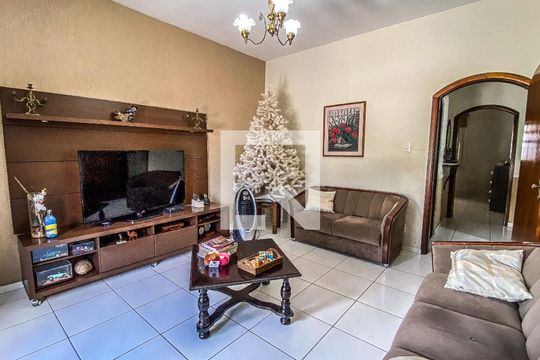 Casa 1 - Sala de casa à venda com 6 quartos, 400m² em Paraíso, Santo André