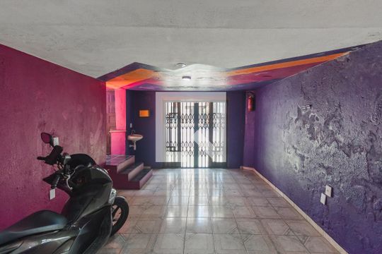 Garagem de casa à venda com 3 quartos, 192m² em Santana, São Paulo