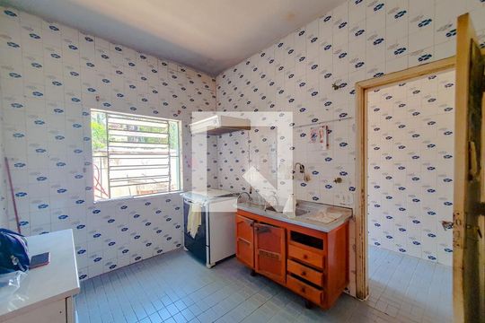 Cozinha de casa à venda com 3 quartos, 120m² em Conj. Hab. Trevo, São Bernardo do Campo