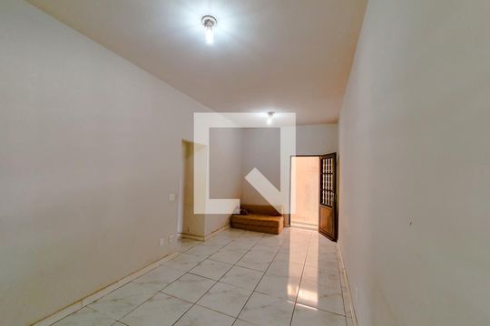 Sala  de casa à venda com 3 quartos, 120m² em Conj. Hab. Trevo, São Bernardo do Campo