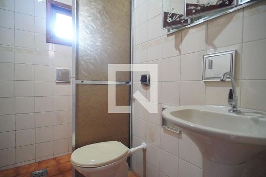 Banheiro 1 de casa à venda com 3 quartos, 178m² em Feitoria, São Leopoldo