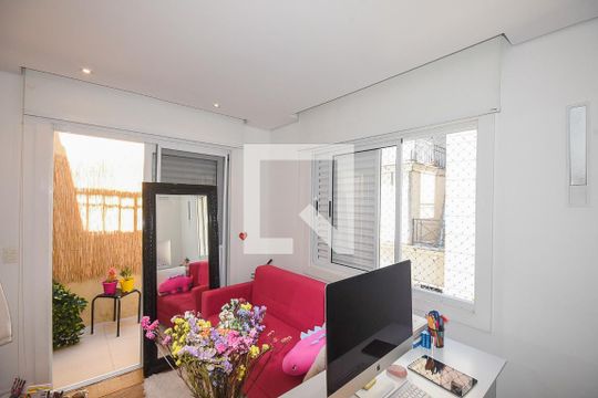 Quarto de casa de condomínio à venda com 4 quartos, 180m² em Jardim Ampliação, São Paulo