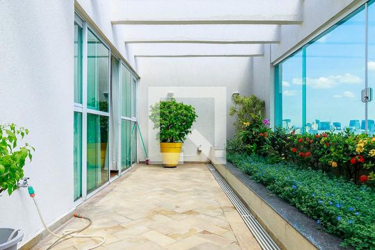 Piso 2 - Jardim de apartamento à venda com 2 quartos, 420m² em Brooklin Paulista, São Paulo