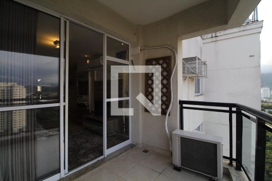 Varanda da Sala de apartamento à venda com 2 quartos, 70m² em Jacarepaguá, Rio de Janeiro