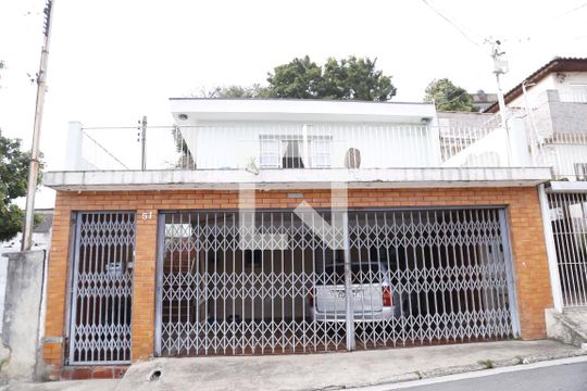 Fachada de casa à venda com 5 quartos, 450m² em Moinho Velho, São Paulo