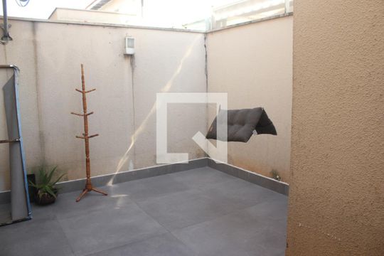 Quintal de casa de condomínio à venda com 3 quartos, 96m² em Jardim Umuarama, São Paulo