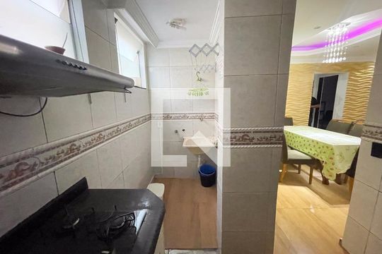 Cozinha de apartamento à venda com 2 quartos, 60m² em Novo Eldorado, Contagem
