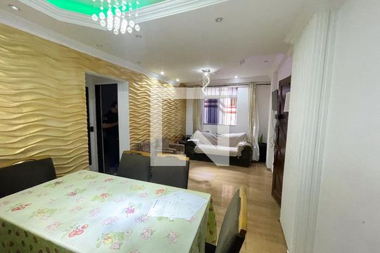 Sala de apartamento à venda com 2 quartos, 60m² em Novo Eldorado, Contagem