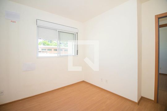 Quarto 1 de apartamento para alugar com 2 quartos, 44m² em Rubem Berta, Porto Alegre