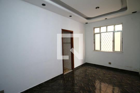 Sala de casa à venda com 5 quartos, 339m² em Penha, Rio de Janeiro