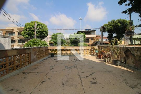 Vista do Quarto 1 de casa à venda com 5 quartos, 339m² em Penha, Rio de Janeiro
