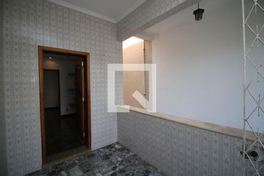 Varanda de casa à venda com 5 quartos, 339m² em Penha, Rio de Janeiro