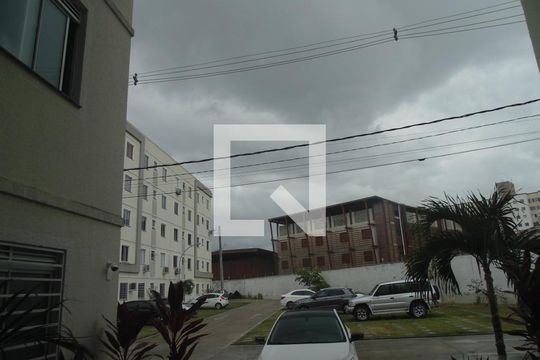 Área comum de apartamento para alugar com 2 quartos, 40m² em Jardim das Margaridas, Salvador