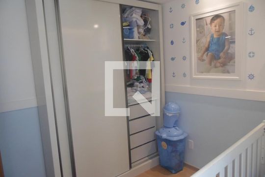 Quarto 2 de apartamento para alugar com 2 quartos, 40m² em Jardim das Margaridas, Salvador