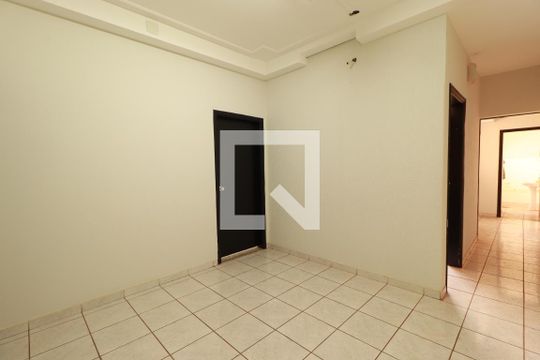 Sala de apartamento para alugar com 3 quartos, 99m² em Centro, Ribeirão Preto