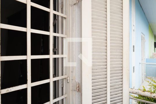 Sacada de casa à venda com 2 quartos, 100m² em Vila Princesa Isabel, São Paulo