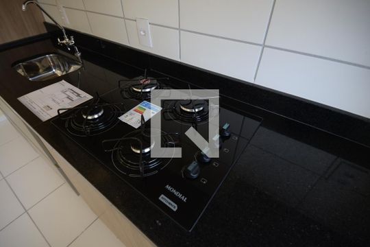 Cozinha de apartamento à venda com 2 quartos, 34m² em Vila Independência, São Paulo
