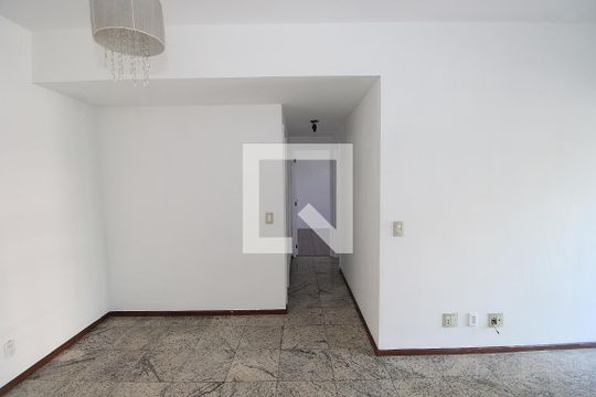 Corredor de apartamento à venda com 2 quartos, 85m² em Méier, Rio de Janeiro