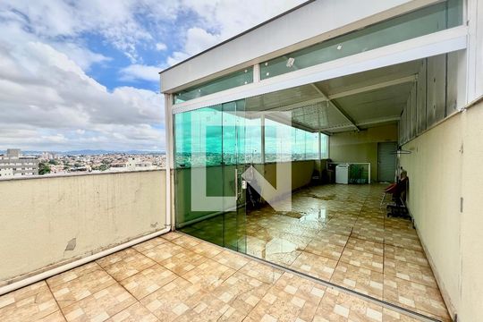 Área comum de apartamento para alugar com 2 quartos, 115m² em Arvoredo 2ª Seção, Contagem
