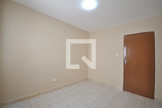Quarto 2 de casa para alugar com 2 quartos, 72m² em Parque Vitória, São Paulo