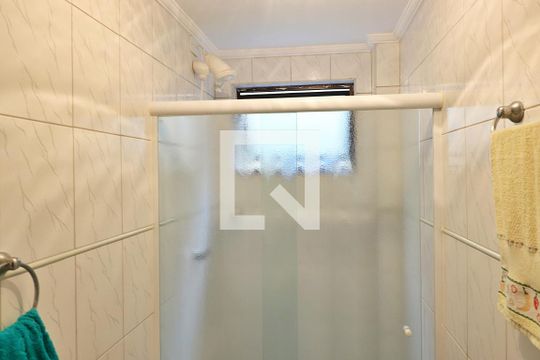 Banheiro Social de apartamento à venda com 2 quartos, 62m² em Jardim das Maravilhas, Santo André