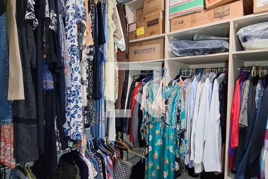 Closet Corredor de casa para alugar com 5 quartos, 680m² em São Francisco, Niterói