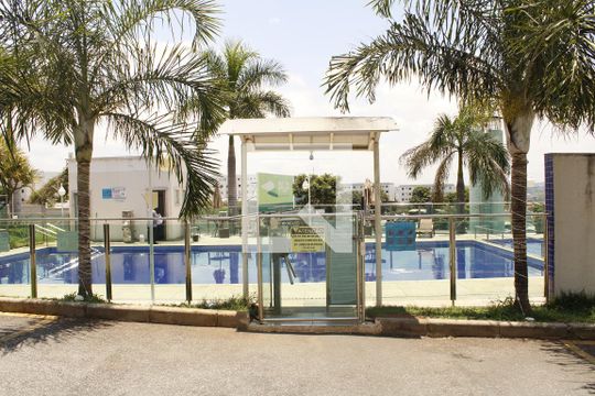Área comum - Piscina de apartamento para alugar com 2 quartos, 55m² em Chacaras Reunidas Santa Terezinha, Contagem