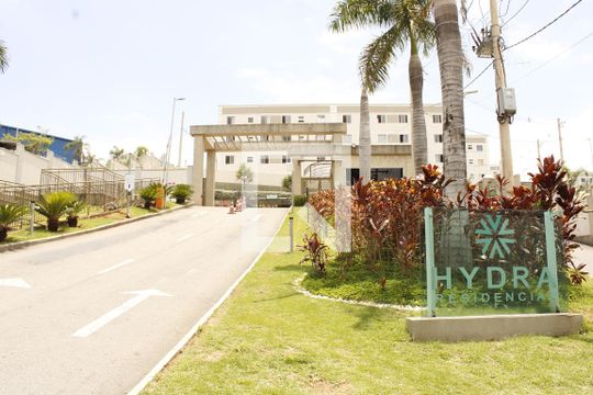Fachada de apartamento para alugar com 2 quartos, 55m² em Chacaras Reunidas Santa Terezinha, Contagem
