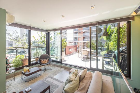 Sala 1 de apartamento à venda com 1 quarto, 161m² em Sumaré, São Paulo